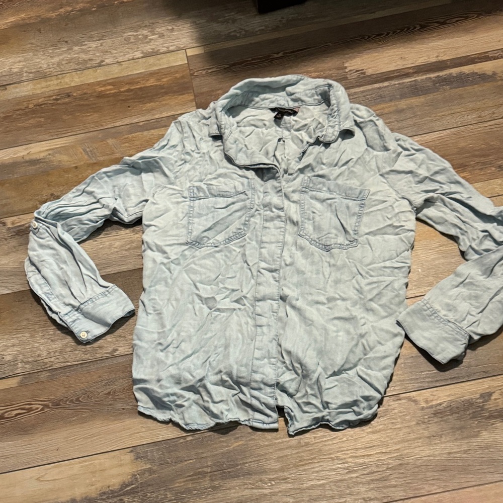 Banana Republic Light Blue Denim button down Shirt - tie back Size Med